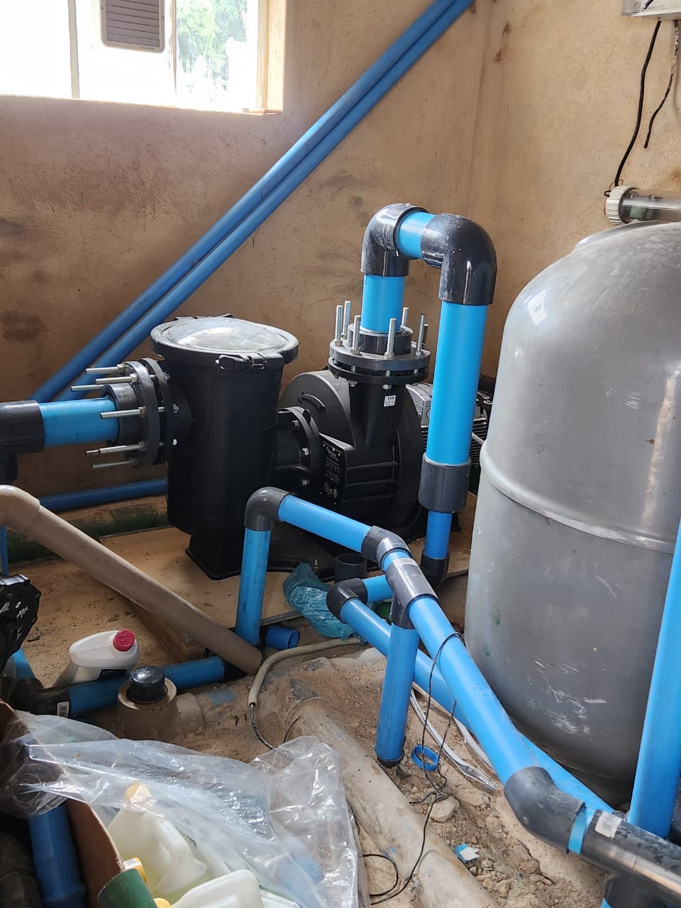 Water filtration system